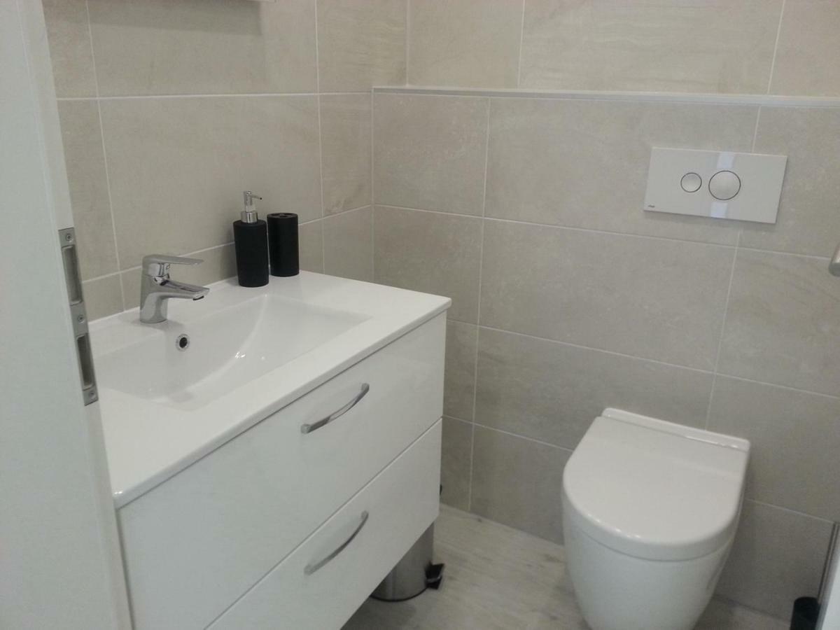 Apartment Rika Omis Ngoại thất bức ảnh